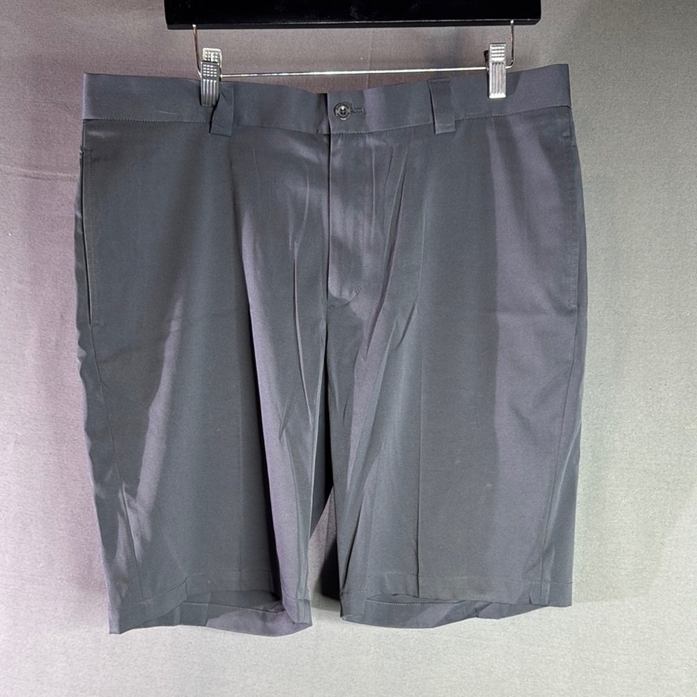 Slazenger Men's Gray Shorts size 36 waist‎
